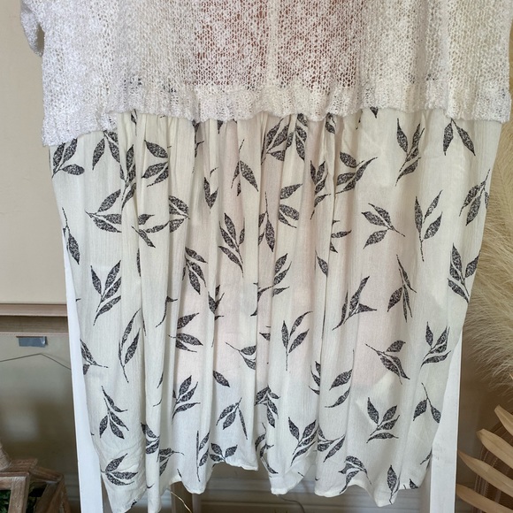 Spring Floral Cardigan/Duster - Picture 3 of 9